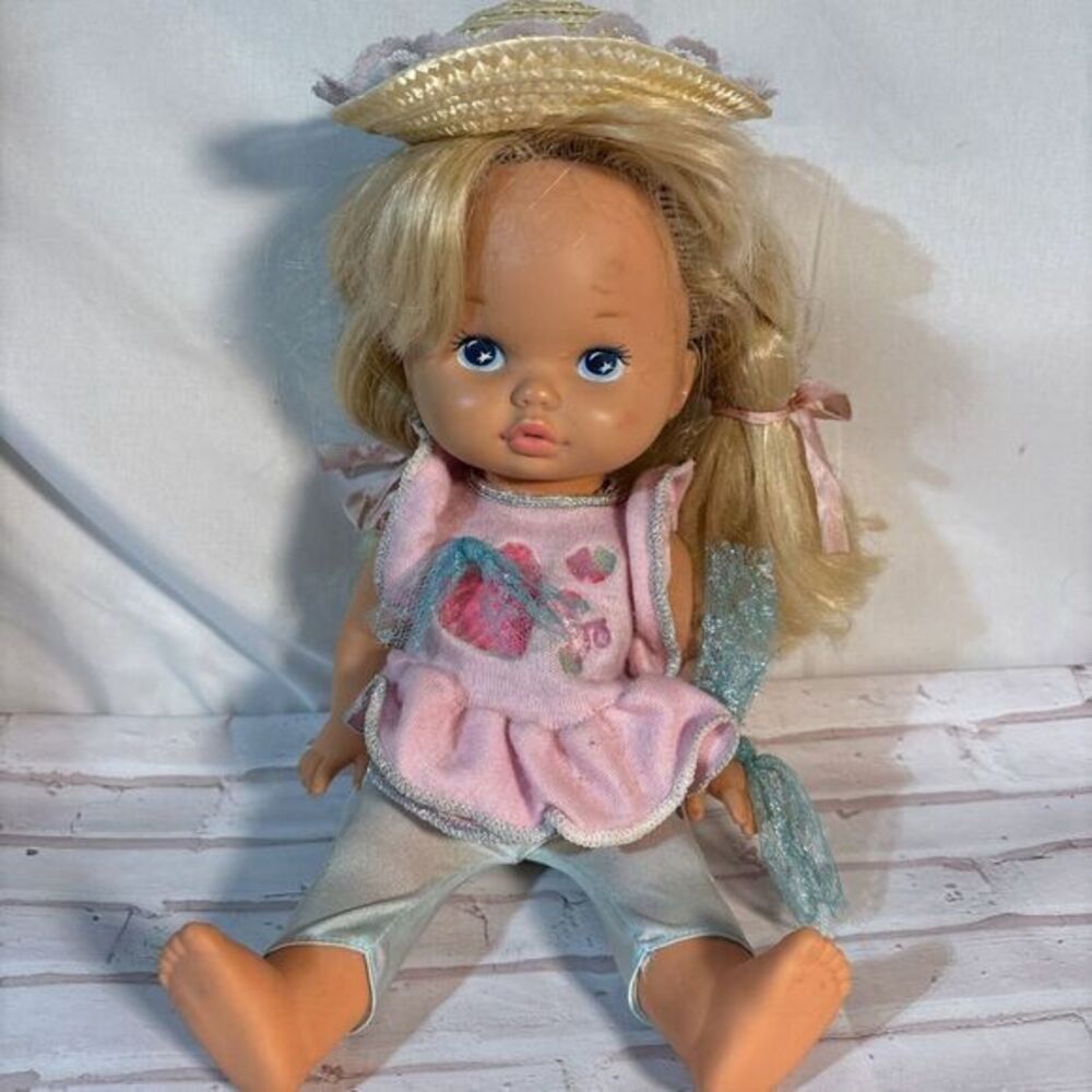 Vintage 1988 Mattel Lil‎ Miss Makeup Doll Long Blonde Hair Blue Eyes  Vtg Little